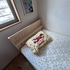 家具 ベッド シングルベッドの画像
