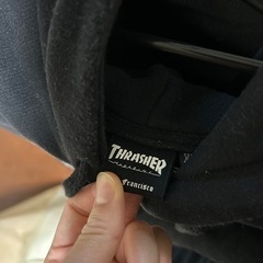 THRASHERパーカーの画像