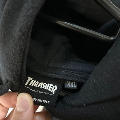 THRASHERパーカーの画像