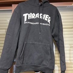 THRASHERパーカー