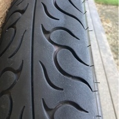 ftr223タイヤの画像