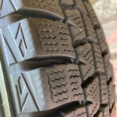 DUNLOPスタッドレスタイヤ　165/70R14 アルミホイル付きの画像