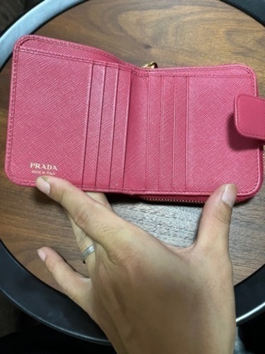 財布PRADA