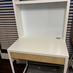 IKEA学習机、又はパソコン用デスク