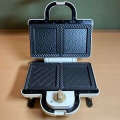 BRUNO ホットサンドメーカー ダブル（ホワイト）の画像