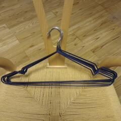 【相談中】スベリ止めハンガー（肩ひも用、溝付、計２７本）の画像