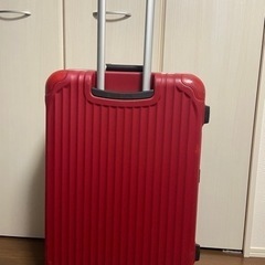 キャリーケース

