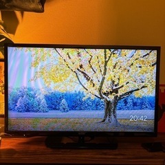 テレビ　32インチ　AQUOS LC-32S5