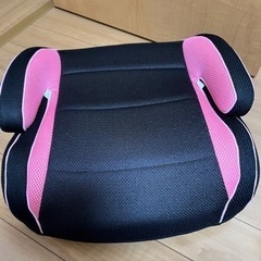 ジュニアシート　ピンク