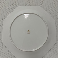 受渡し決定　ジバンシー　大皿の画像