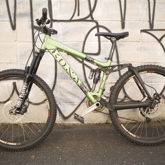 コナ コイルエアー フルサスペンション MTBの画像