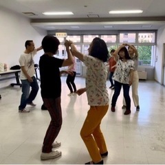 ペアで踊るスイングダンスを初めてみませんか？の画像
