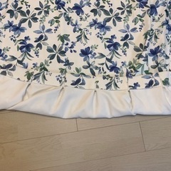 花柄　遮光カーテンの画像
