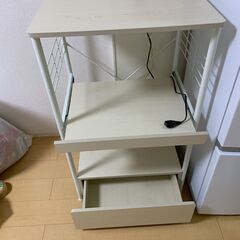 電子レンジ台の画像