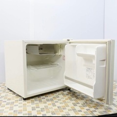 小型冷蔵庫　
