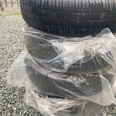 車のパーツ タイヤ、ホイールの画像
