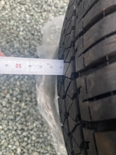 車のパーツ タイヤ、ホイール