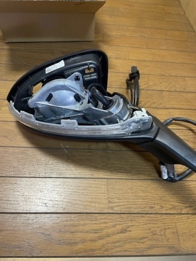 フォルクスワーゲンゴルフ7 
ドアミラー本体
