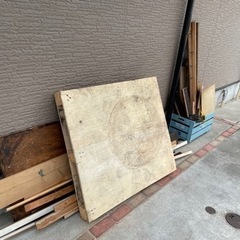 廃材の画像