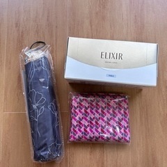新品未使用♪
折りたたみ傘、エコバッグ