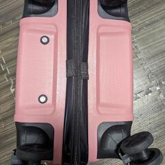 美品キャリーケース Sサイズの画像
