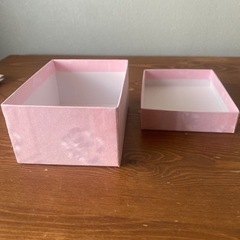 紙箱 270個　ピンクの和紙 花柄の透かしの画像