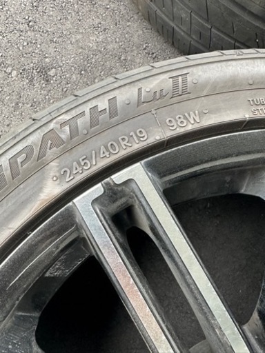 車のパーツ タイヤ、ホイール  アルファード　ヴェルファイア　19インチAnhelo ヴァルデス　アネーロ 