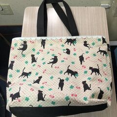 断捨離の為処分いたします。　ネコ柄バッグ