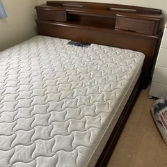 家具 ベッド ダブル　マットレスのみ　差し上げます