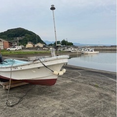 船体ヤマハ　エンジンヤマハ4サイクル15馬力