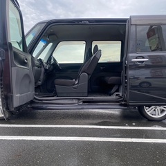 快適なターボ車！月々9千円〜分割可❗️車検2年付き！【名義変更代込み】広い車内！大人気‼️ダイハツ タントカスタム☆SDナビ付き☆走行中DVD見れます☆バックカメラ付き☆純正アルミ☆事故修復歴無し☆電動スライドドア☆ドライブレコーダー☆そのまま乗って帰れます！の画像