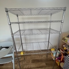 スチールラックの画像