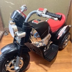 おもちゃのバイクの画像