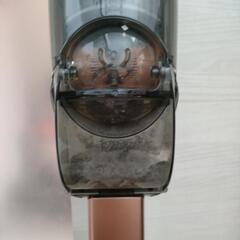 充電式ハンディークリーナーSHARKシャークCH-966JLCの画像