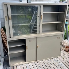 【ITOKI】鍵付き事務用スチール書庫 書棚 保管庫