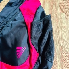 アディダス　adidas   肩掛けショルダーバッグの画像