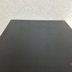 テーブル（白、黒）の画像
