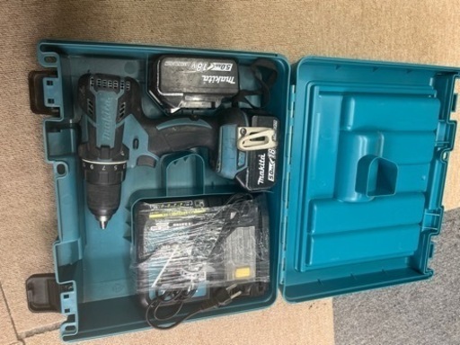 マキタ  充電式ドライバードリル