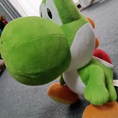 ヨッシーのぬいぐるみ