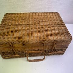 【レガストック江東店】ラタン 籐 トランク ピクニック バスケット カゴ レトロ アンティーク ヴィンテージの画像