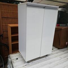 シューズボックス ホワイト 高さ101cm高知市内無料配達