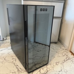 アイリスオーヤマ　ワインセラー