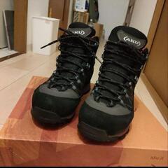 AKU 登山靴 air8000