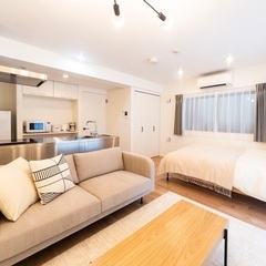 【西新宿五丁目(幡ヶ谷)駅・中野(新井薬師)駅・東中野(落合)駅 ※( )内は他最寄り駅】★柔軟シフト・時短勤務★キッチン付きアパートメントホテルの清掃スタッフ》募集！週１日〜OK！出来高制でしっかり稼げる♪の画像