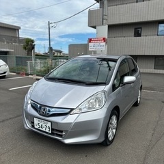 25年式/フィットハイブリッド/XHセレクション/9万キロ/車検...