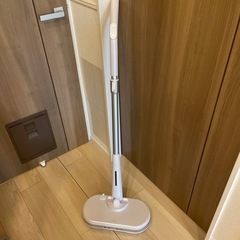 電動モップクリーナー　床掃除　掃除グッズ　