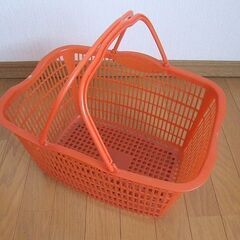 プラスチック　カゴの画像