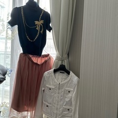 (決まりました)服/トップス2枚・earthチュールスカート3点セット