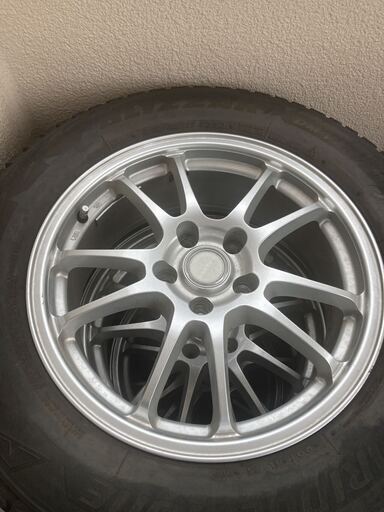 １７インチアルミホイールとスタッドレスタイヤのセット　最終値下げしました。