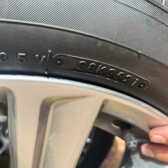 車のパーツ タイヤ、ホイールの画像